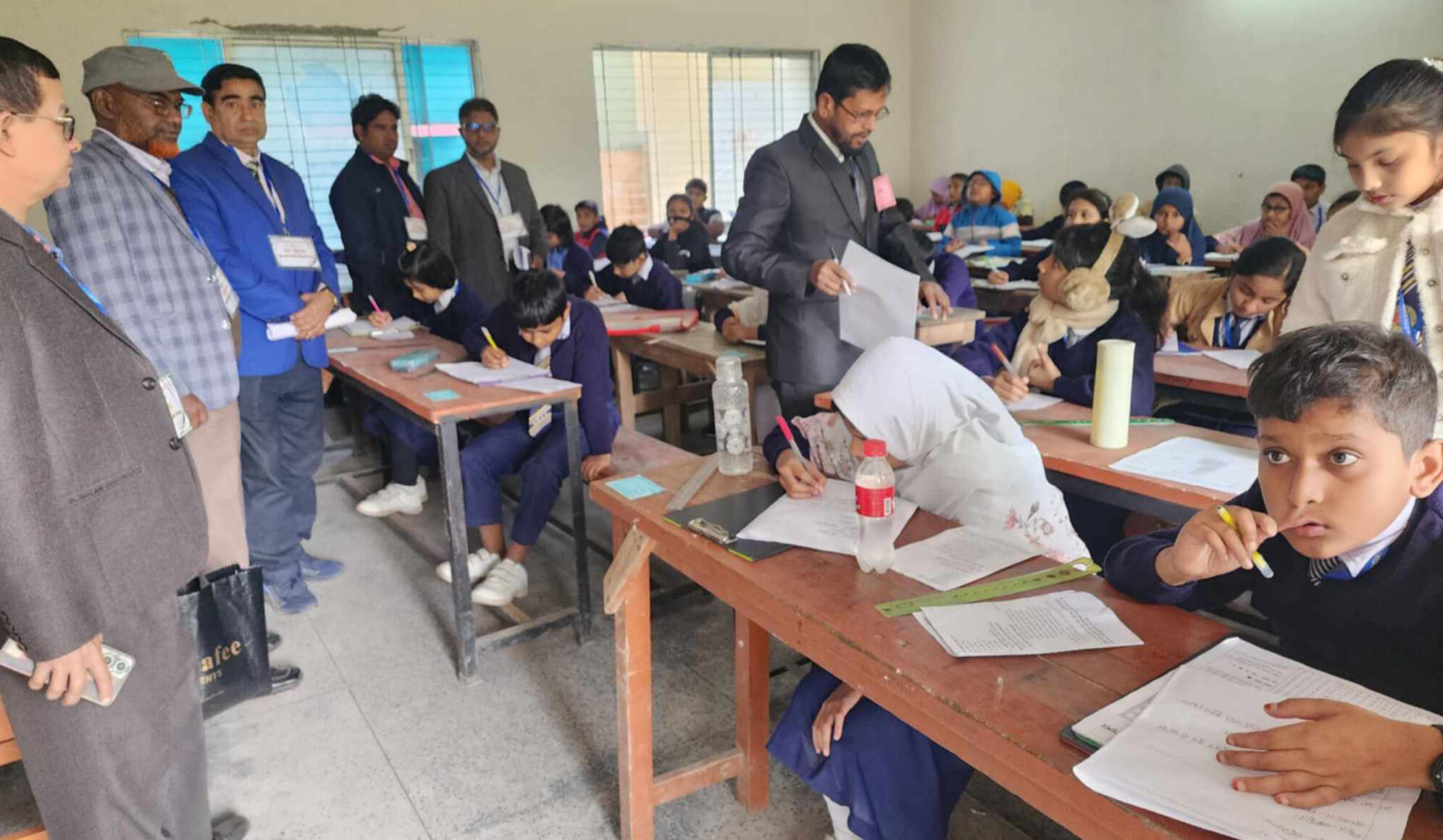 কালীগঞ্জে কিন্ডার গার্ডেন এন্ড প্রি-ক্যাডেট স্কুলে ছাত্র-ছাত্রীদের বৃত্তি পরিক্ষা শুরু