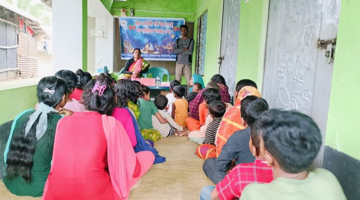 শ্যামনগরে জয়িতা প্রতিবন্ধী নারী উন্নয়ন সংস্থার উদ্যোগে মুন্ডা কমিউনিটিতে শুভ বড়দিন উদযাপন