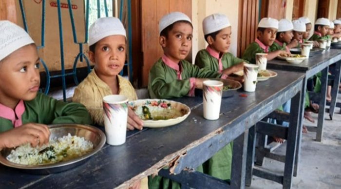 ৩ মাস মাছ-মাংস জোটেনি মাদরাসার ৬০ এতিম শিশুর